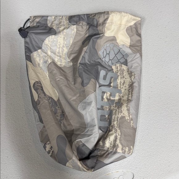 Stio Yellow and Blue Kids Puffer Jacket - Picture 9 of 9